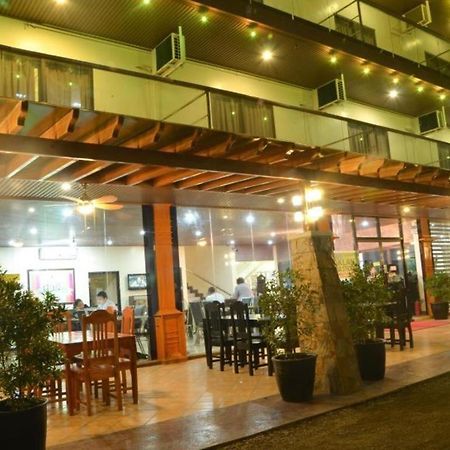 เดอะ พรีเมียร์ บิสซิเนส โฮเต็ล Hotel กาลิโบ ภายนอก รูปภาพ