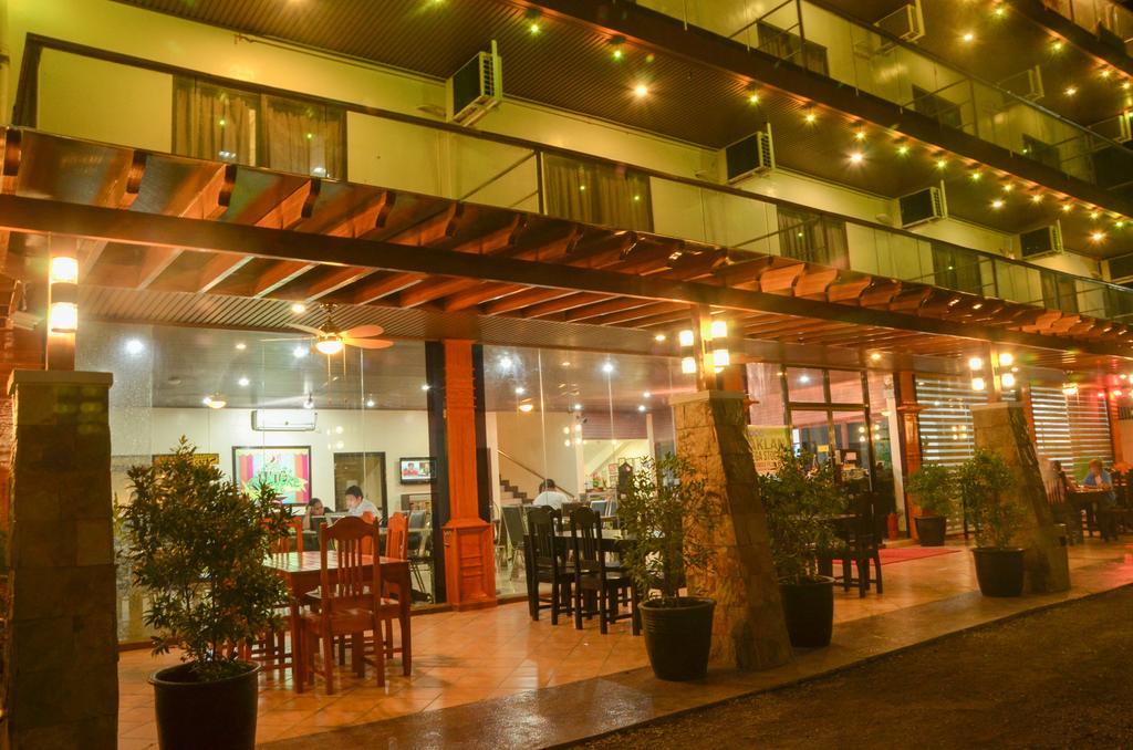 เดอะ พรีเมียร์ บิสซิเนส โฮเต็ล Hotel กาลิโบ ภายนอก รูปภาพ