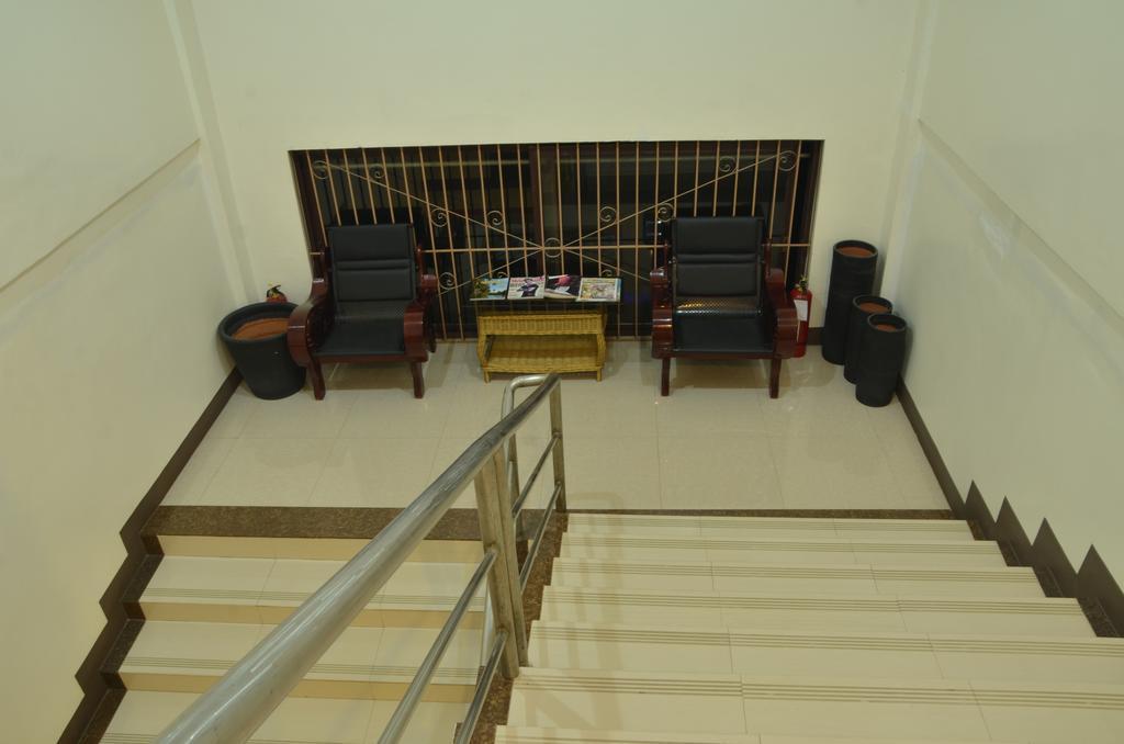 เดอะ พรีเมียร์ บิสซิเนส โฮเต็ล Hotel กาลิโบ ภายนอก รูปภาพ