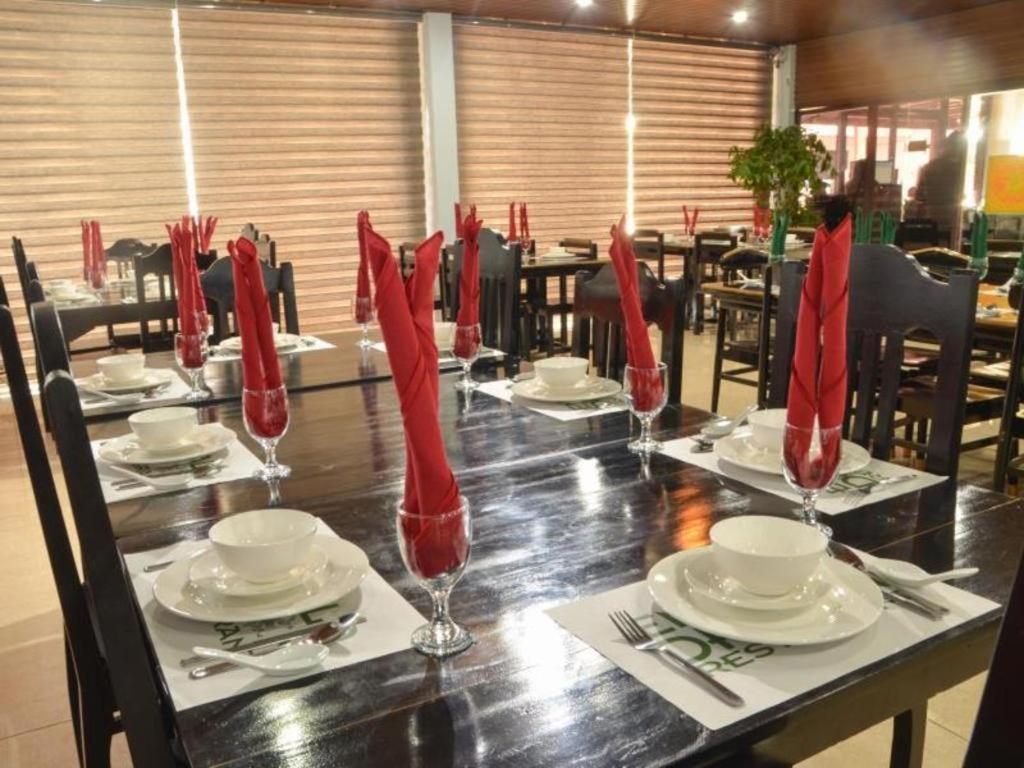 เดอะ พรีเมียร์ บิสซิเนส โฮเต็ล Hotel กาลิโบ ภายนอก รูปภาพ