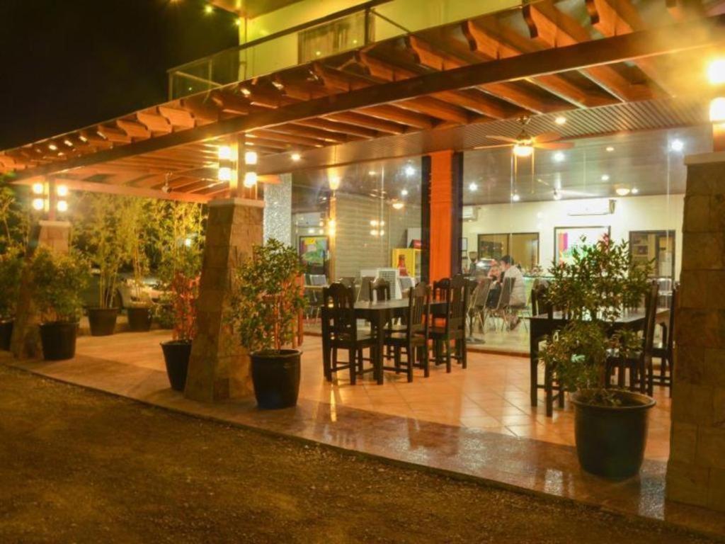 เดอะ พรีเมียร์ บิสซิเนส โฮเต็ล Hotel กาลิโบ ภายนอก รูปภาพ