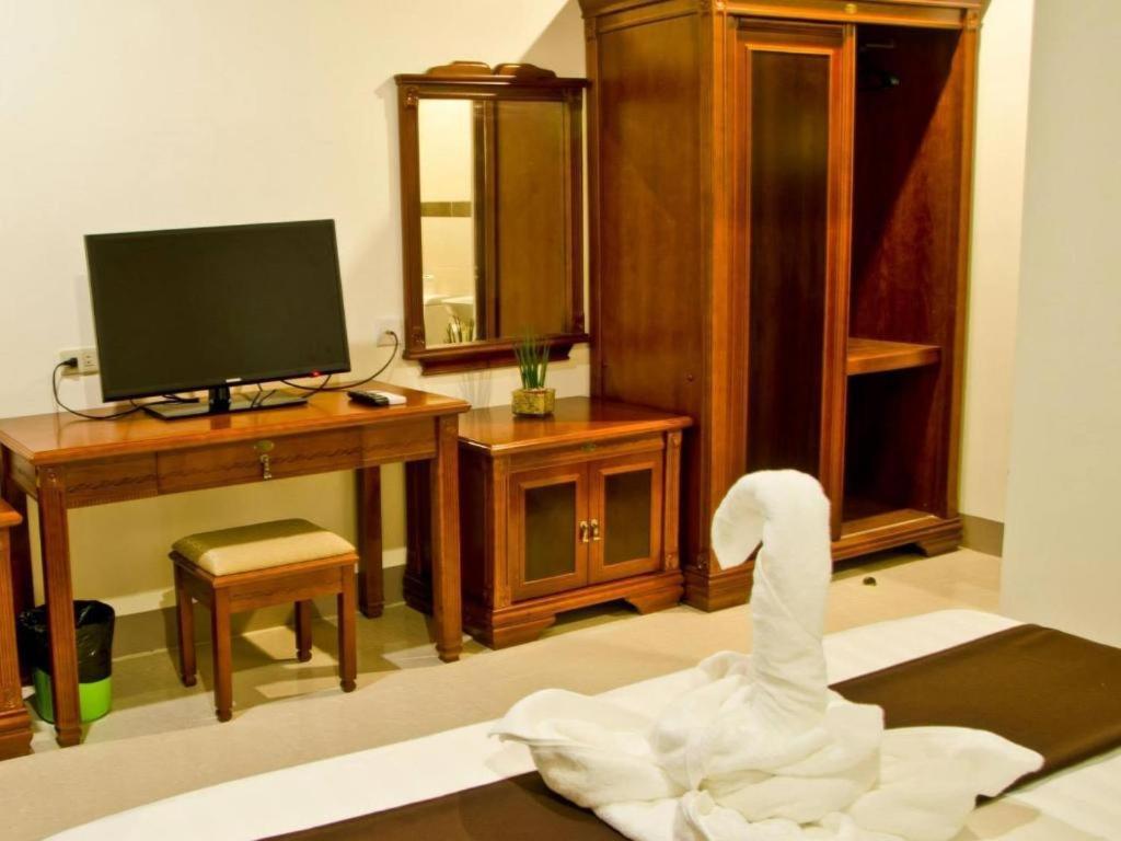 เดอะ พรีเมียร์ บิสซิเนส โฮเต็ล Hotel กาลิโบ ภายนอก รูปภาพ