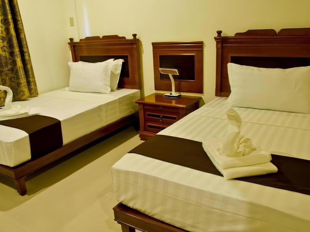 เดอะ พรีเมียร์ บิสซิเนส โฮเต็ล Hotel กาลิโบ ภายนอก รูปภาพ